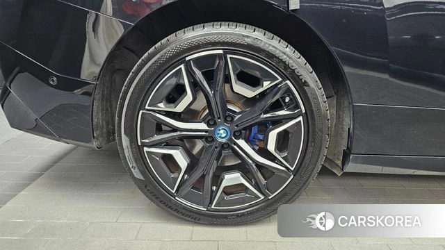 BMW iX id 4793038 из Кореи 29