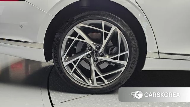 Genesis G90 (RS4) id 4506624 из Кореи 30