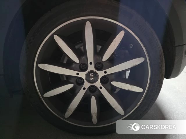 Mini Cooper S Convertible id 4581282 из Кореи 15
