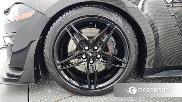 Ford Mustang id 3033728 из Кореи 15