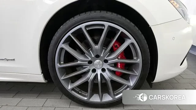 Maserati Ghibli id 3403239 из Кореи 15