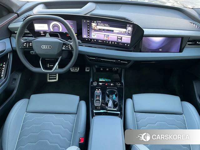 Audi Q6L e-tron 2025 Черный из Китая, фото 6