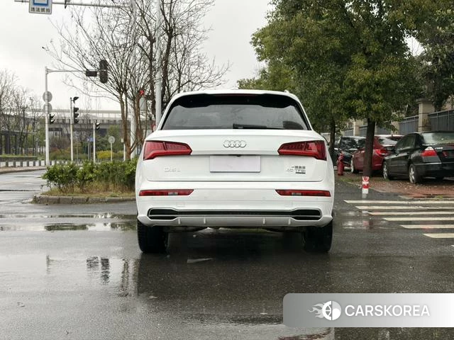 Audi Q5L id 4257577 из Китая 8