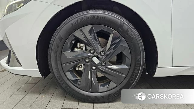 Hyundai Avante Hybrid (CN7) id 4494529 из Кореи 26