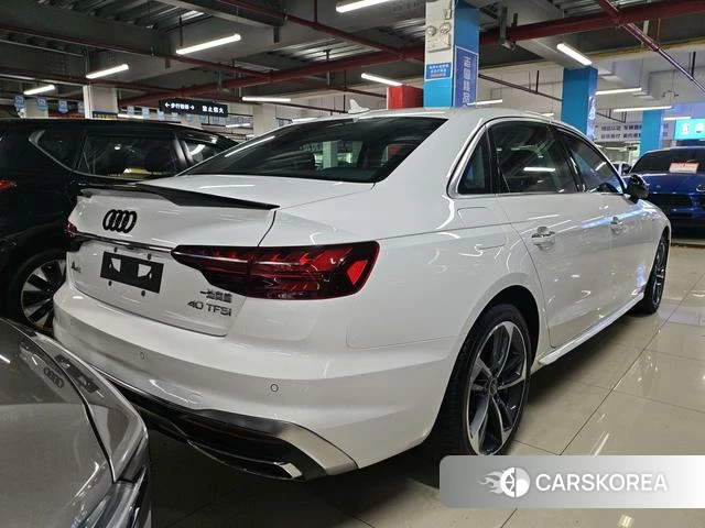 Audi A4L id 4387460 из Китая 9