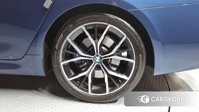 BMW 5 Series (G30) id 3443842 из Кореи 15