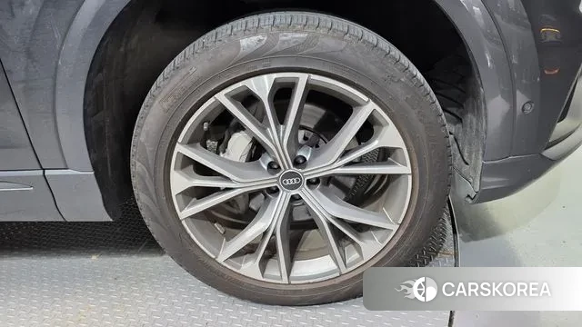 Audi Q8 (4M) id 3247721 из Кореи 15