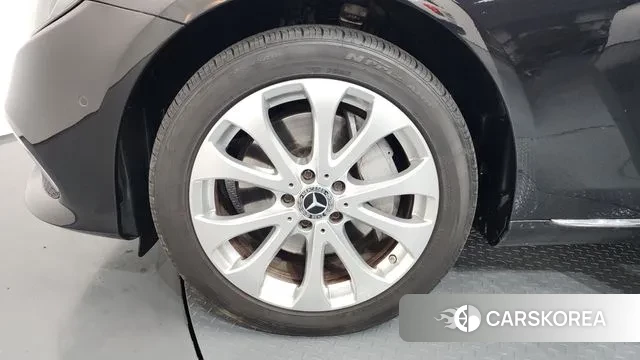 Mercedes-Benz E-Class W213 id 3485183 из Кореи 15