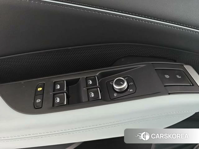 Volkswagen Tourang id 4290569 из Китая 11