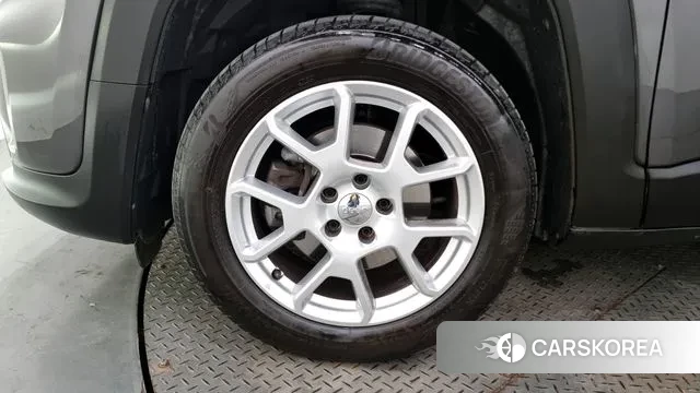 Jeep Renegade id 2980848 из Кореи 15