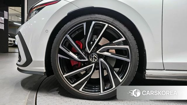 Volkswagen Golf 8th Generation id 4266851 из Кореи 25