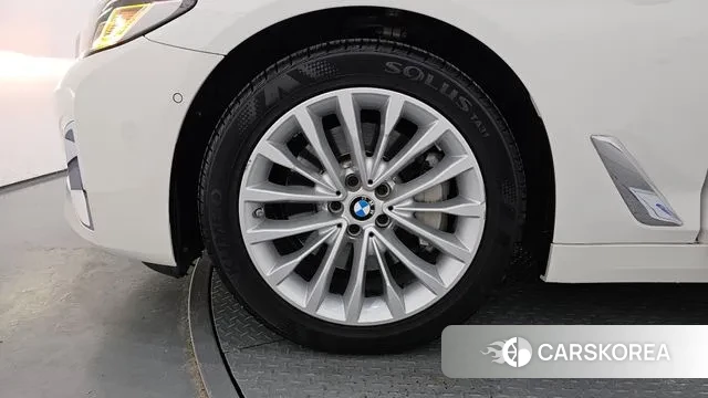 BMW 5 Series (G30) id 2931908 из Кореи 15