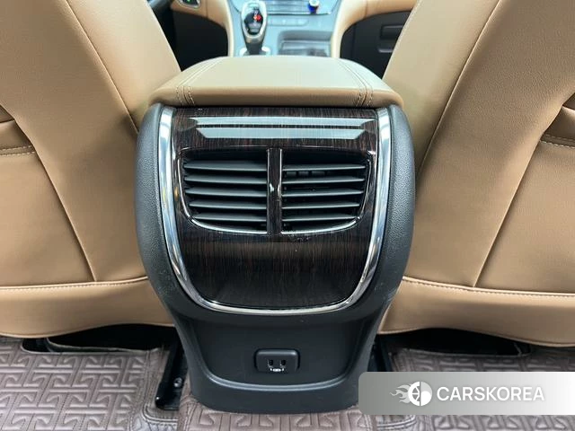 Buick Lacrosse id 4234843 из Китая 22