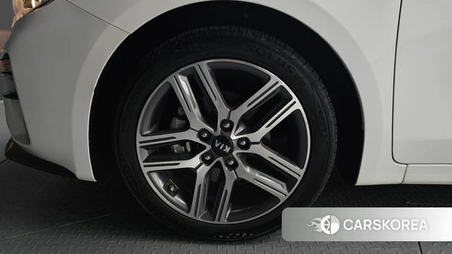 Kia Come New K3 id 4520705 из Кореи 26