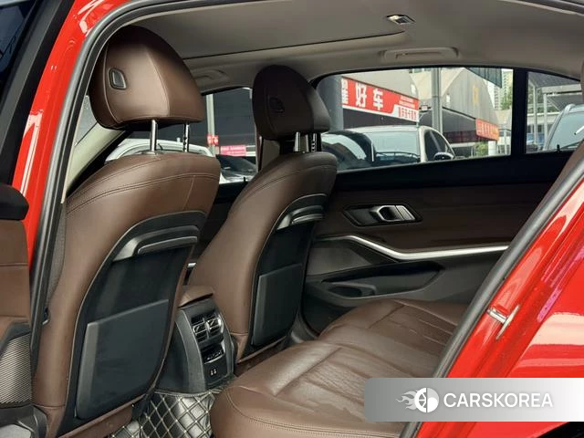 BMW 3 series 2022 Красный из Китая, фото 5