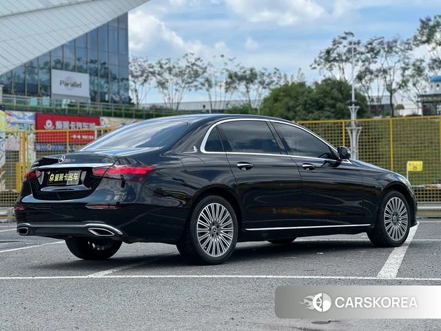 Mercedes-Benz E-class id 4353603 из Китая 10
