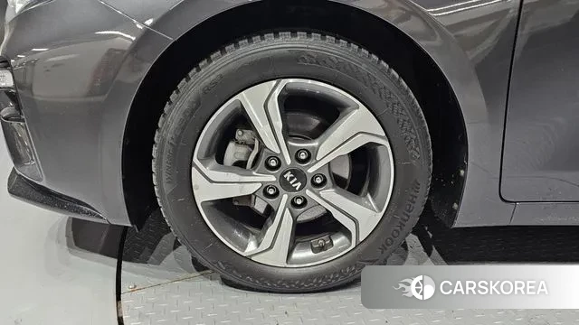 Kia Come New K3 id 3480247 из Кореи 15