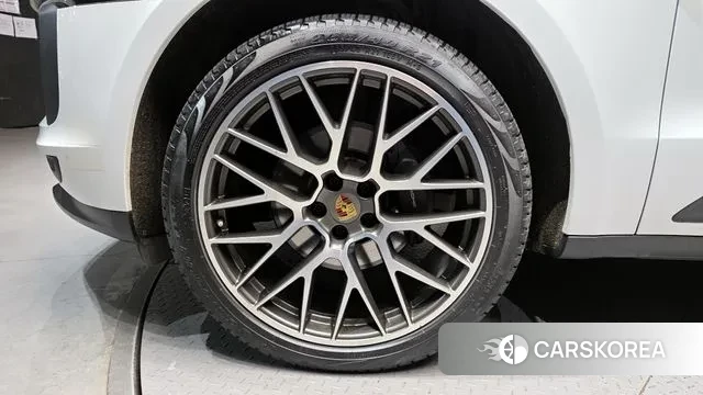 Porsche Macan id 3742154 из Кореи 15