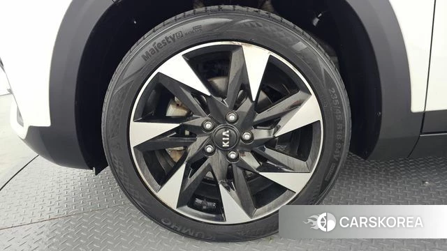 Kia Seltos id 4501566 из Кореи 25