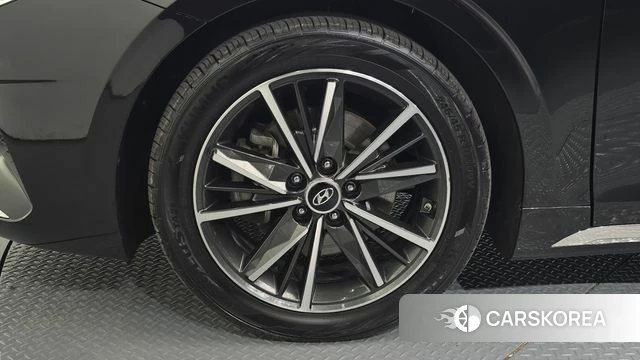 Hyundai The New Grandeur IG id 4835569 из Кореи 14