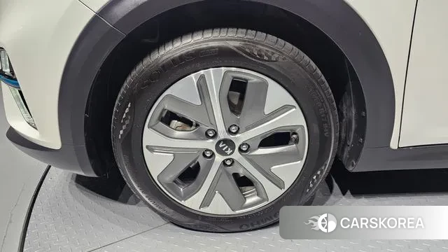 Kia Niro EV id 3101970 из Кореи 15