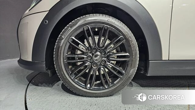 Mini Cooper id 4248762 из Кореи 25