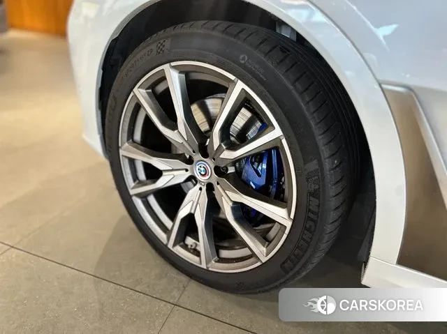 BMW X7 (G07) id 3378339 из Кореи 15