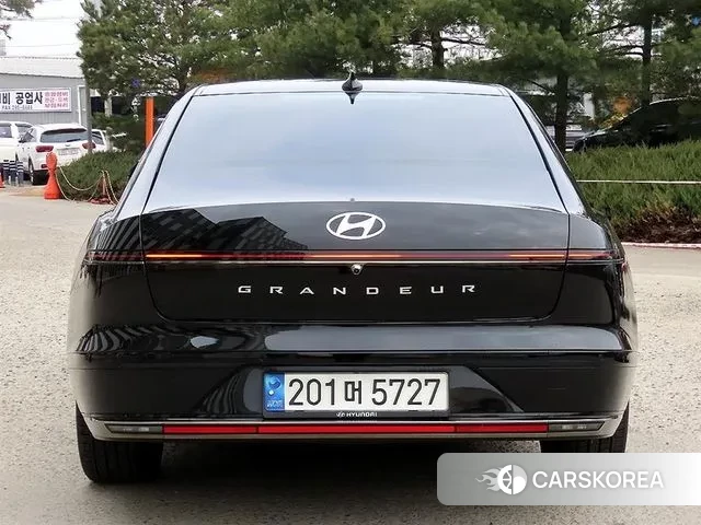 Hyundai Grandeur Hybrid (GN7) id 3770511 из Кореи 15