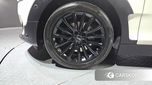 Mini Cooper Clubman id 4429170 из Кореи 27