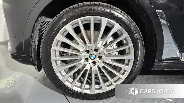 BMW X7 (G07) id 3567630 из Кореи 15