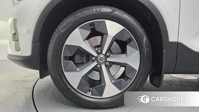 Volvo XC40 id 4308783 из Кореи 25