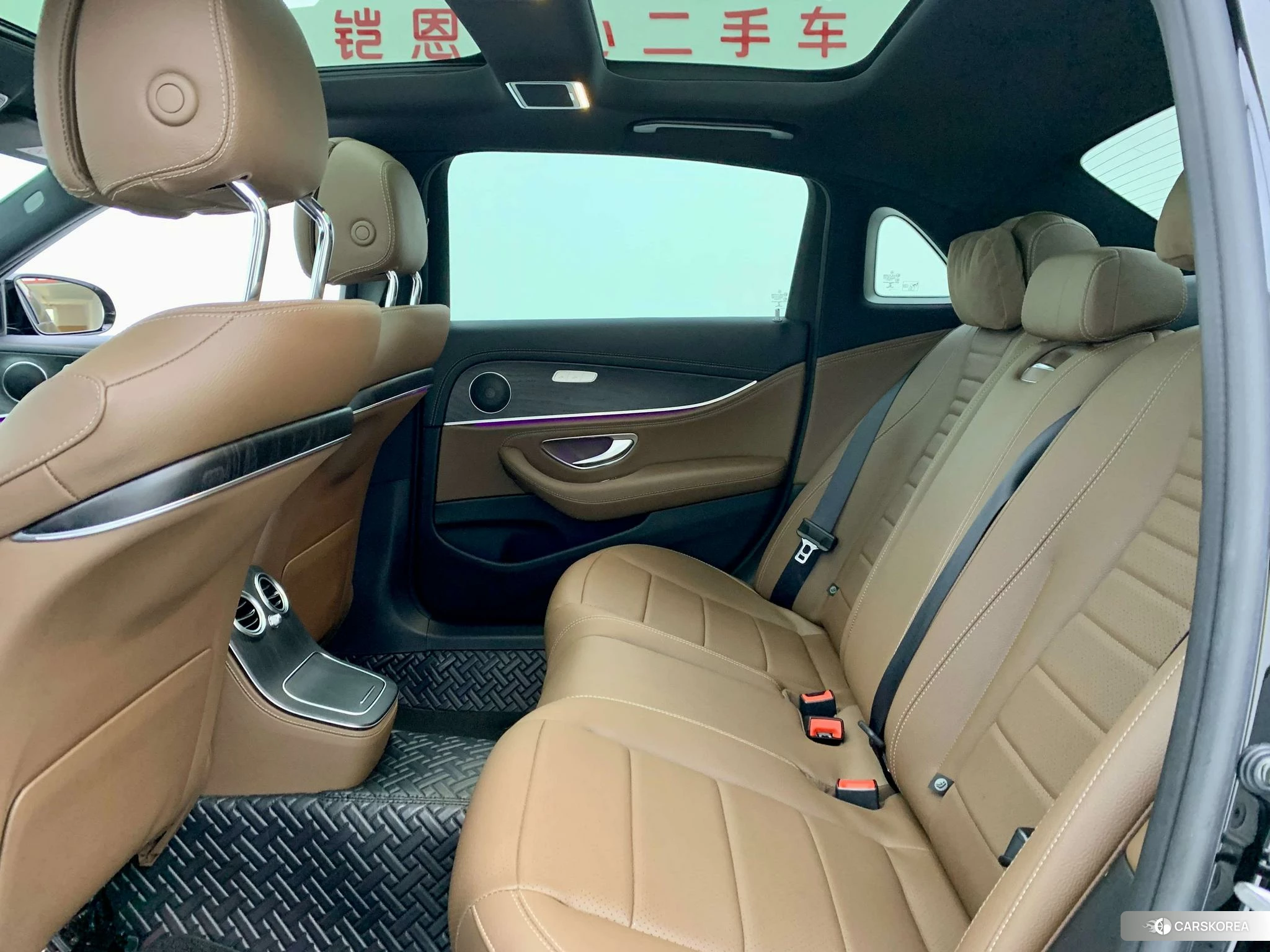 Mercedes-Benz E-class id 4426603 из Китая 23