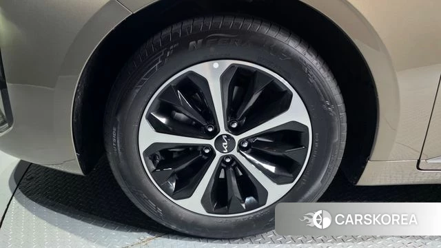 Kia The New K8 Hybrid id 4590394 из Кореи 31