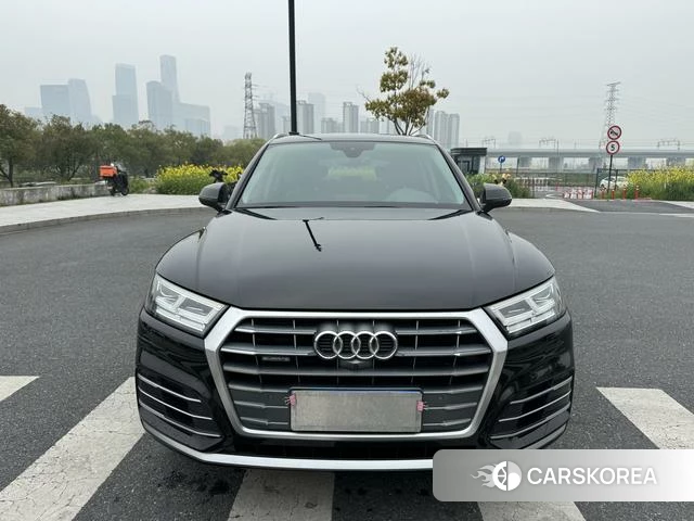 Audi Q5L id 4277959 из Китая 19