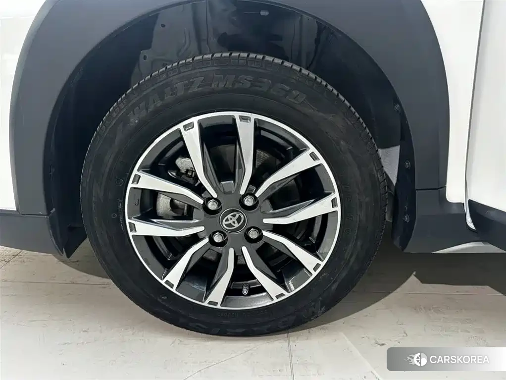 Toyota Yaris L id 4545799 из Китая 18