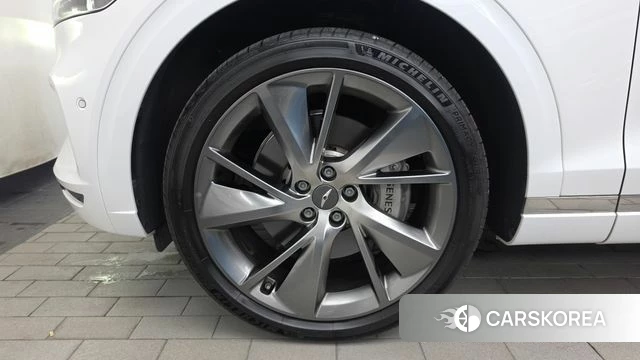 Genesis GV70 id 4757983 из Кореи 29