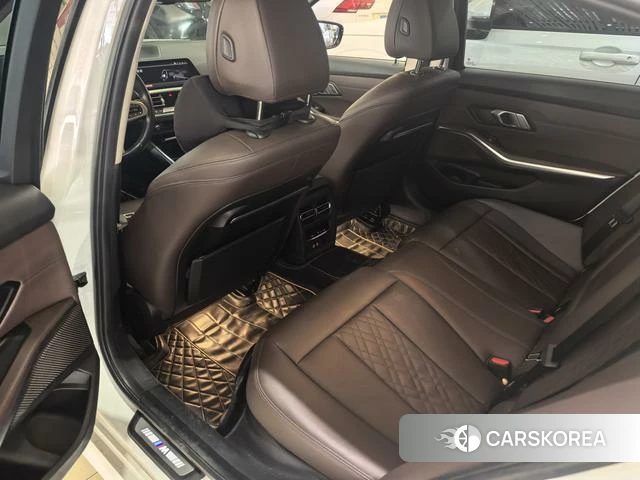 BMW 3 series 2022 Белый из Китая, фото 5
