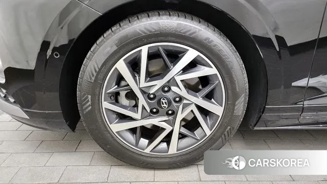 Hyundai Grandeur (GN7) id 3415963 из Кореи 15