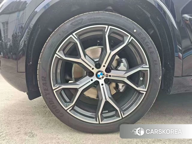 BMW X5 id 4205729 из Китая 18