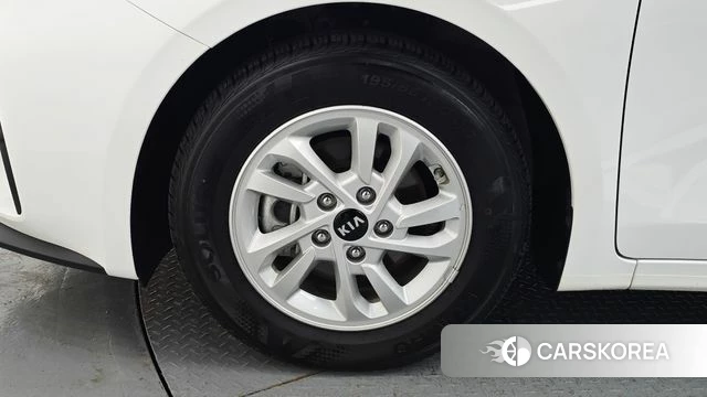 Kia Come New K3 id 4626292 из Кореи 26