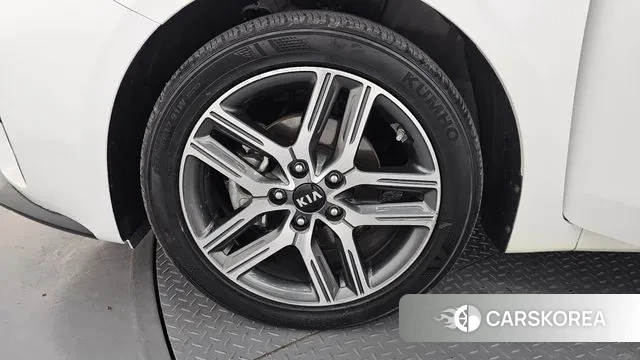 Kia Come New K3 id 3505333 из Кореи 15