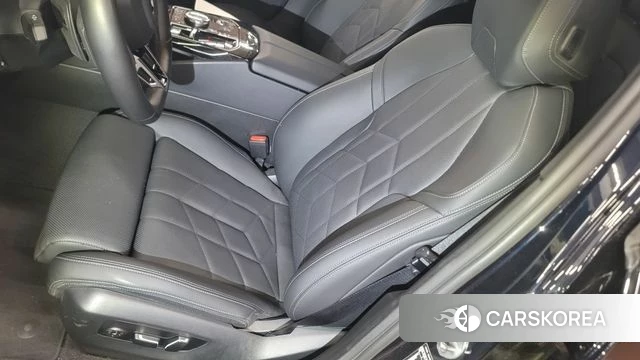 BMW 5 Series (G60) 2024 Черный из Кореи, фото 5