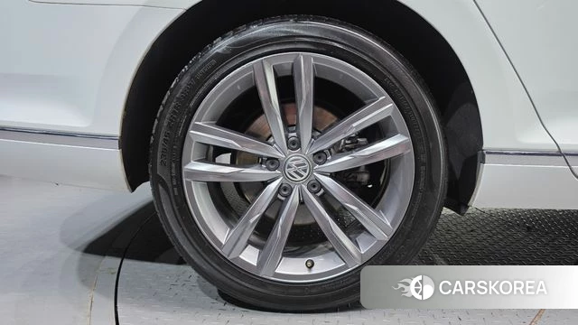 Volkswagen Passat GT (B8) id 4850153 из Кореи 29