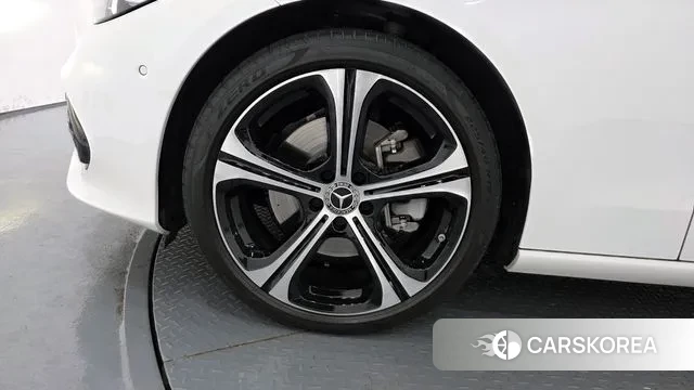 Mercedes-Benz C-Class W206 id 3333513 из Кореи 15