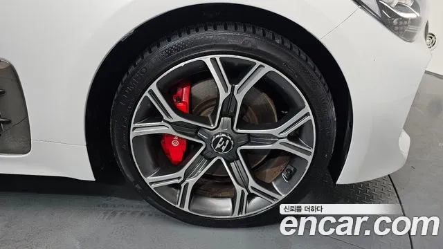 Kia Stinger id 2922941 из Кореи 15