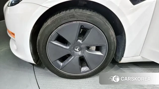 Tesla Model 3 id 3043584 из Кореи 15