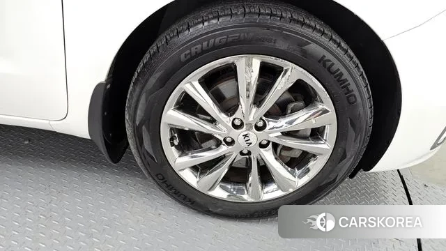 Kia The New Carnival id 3479789 из Кореи 15