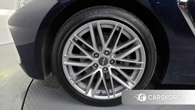 Genesis G70 id 3955635 из Кореи 15