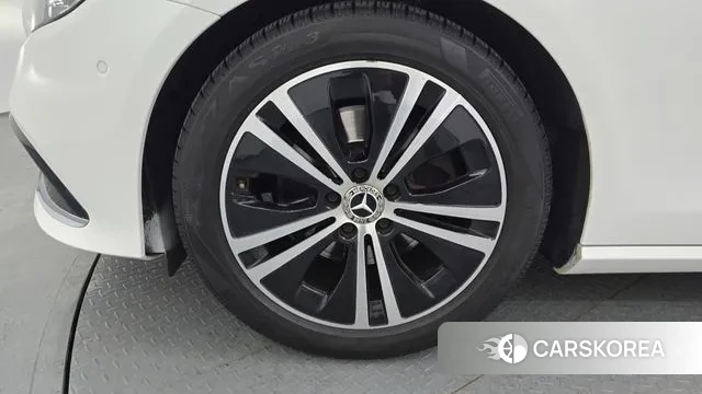 Mercedes-Benz E-Class W213 id 3747144 из Кореи 15