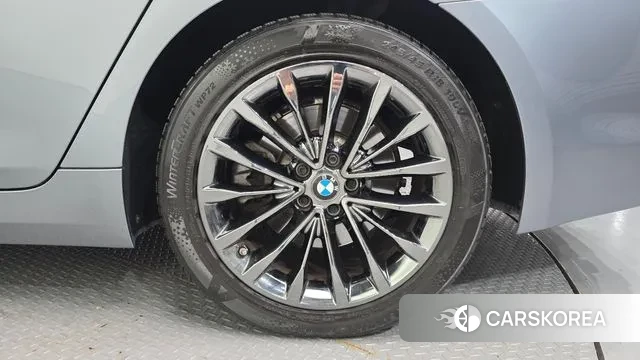 BMW 5 Series (G30) id 3505512 из Кореи 15